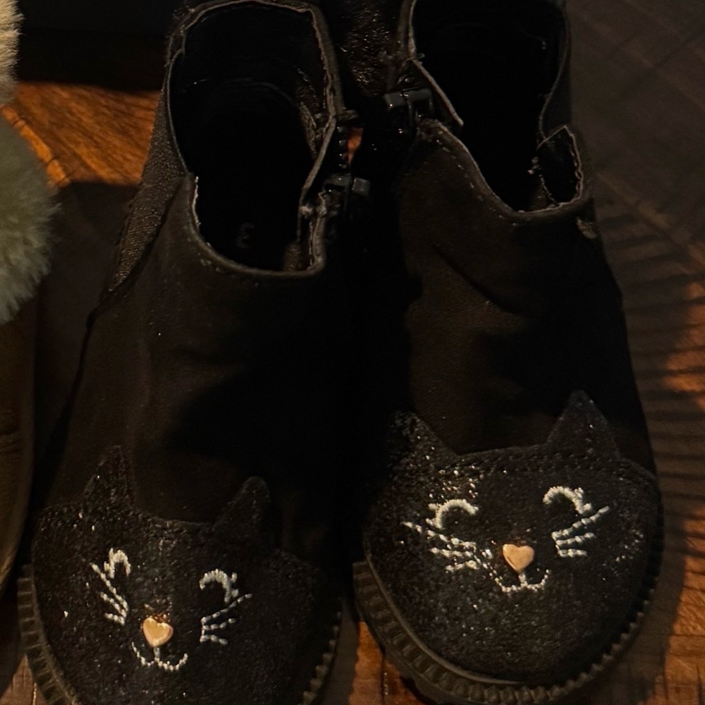 Black Cat Face Ankle Boots